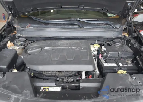 2015 Jeep Cherokee Latitude z USA, uszkodzony, nr VIN 1C4PJMCS6FW792306